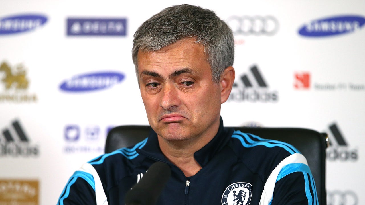Mourinho says clubs not complying with FFP should be docked points